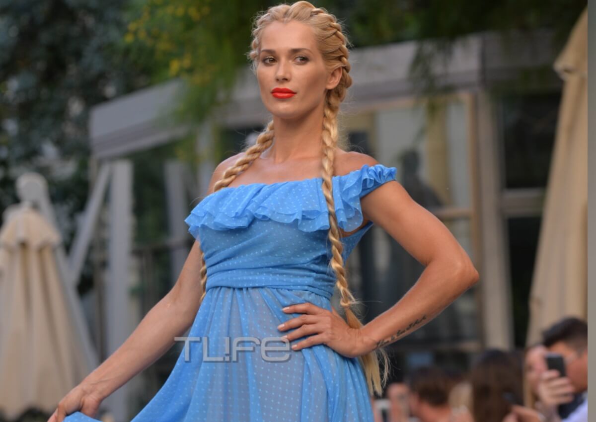 Βικτώρια Καρύδα: Έκανε πασαρέλα στο fashion show του Βασίλειου Κωστέτσου και έκλεψε τις εντυπώσεις! [pics]