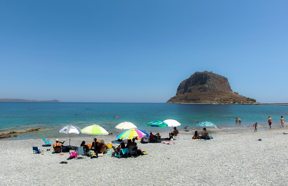 Οδοιπορικό στην Λακωνία: Νέαπολη, Ελαφόνησος, Μονεμβάσια και Μάνη