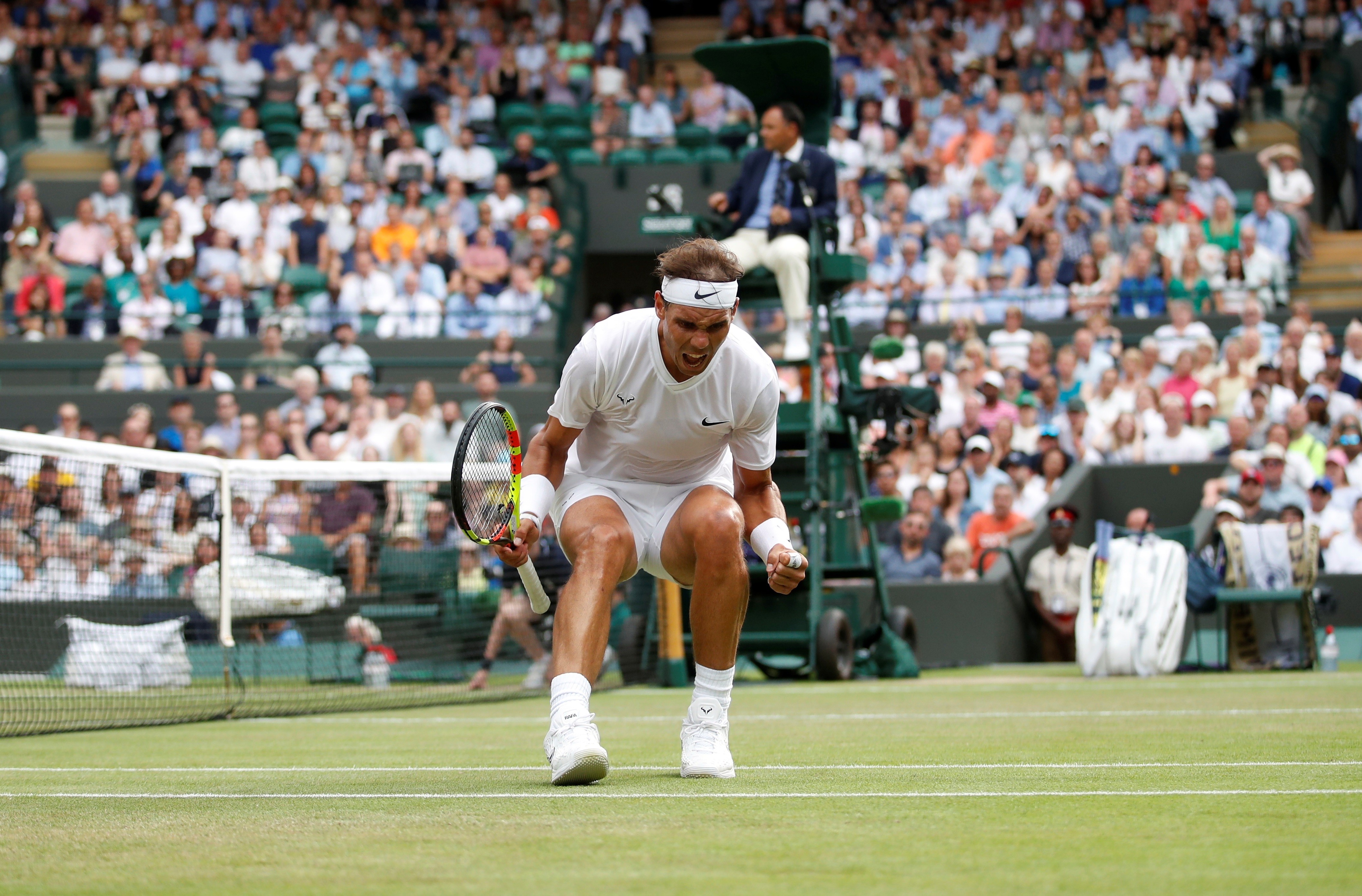 Wimbledon: “Αγριεμένος” Ναδάλ! Σαν… τελικός με Φέντερερ – video