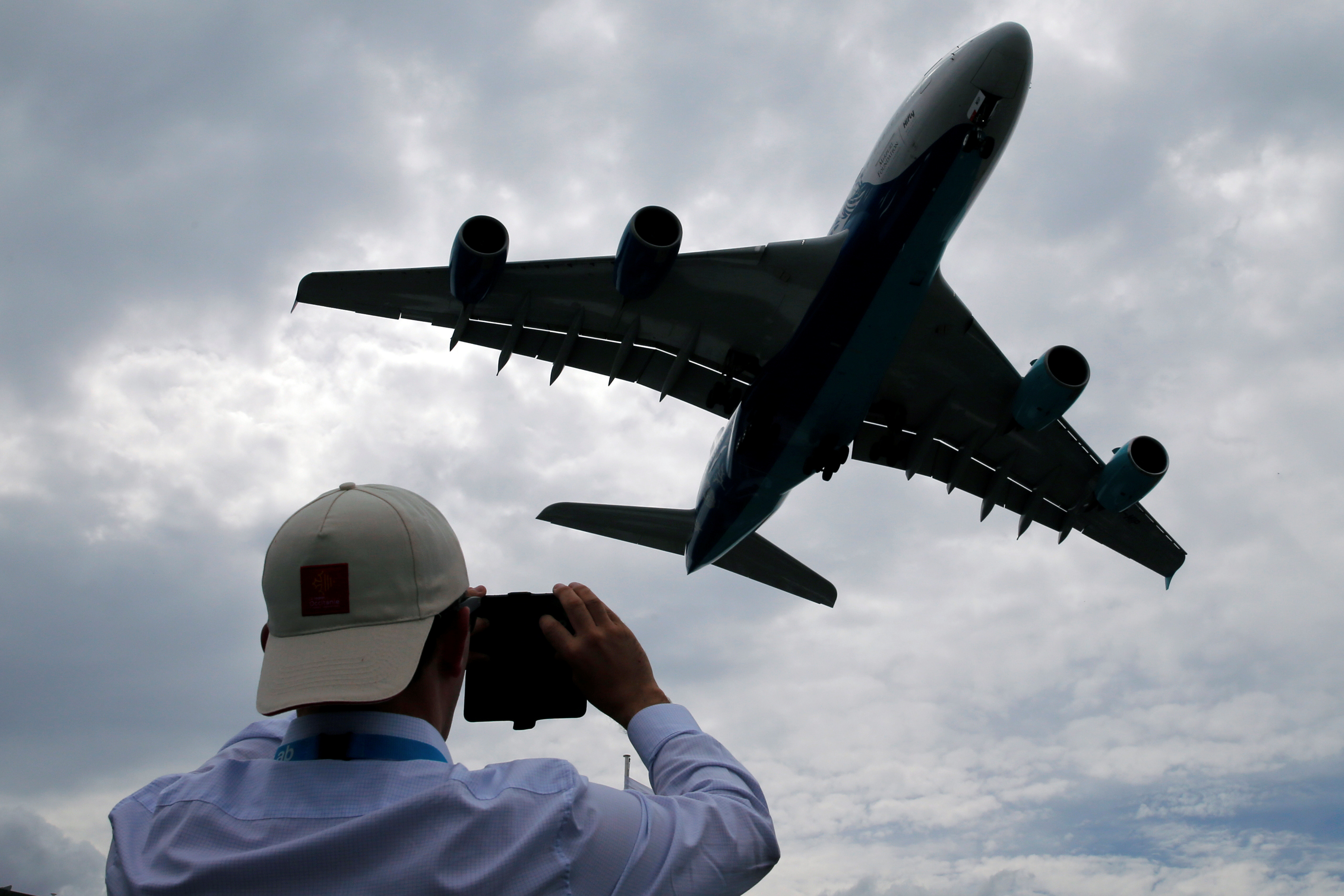Κίνδυνος για ρωγμές σε 25 Airbus A380! Άμεση επιθεώρηση των πτερύγων