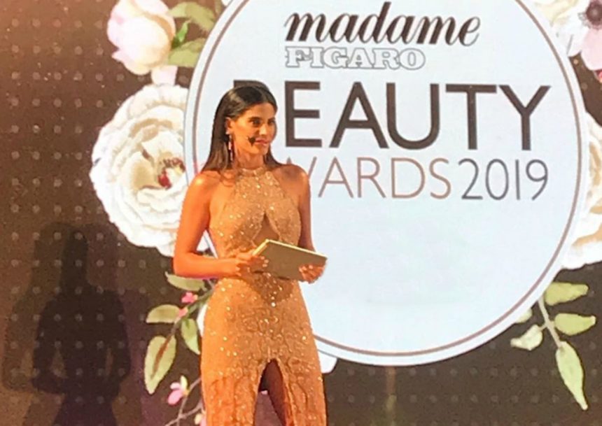 Χριστίνα Μπόμπα: Άκρως εντυπωσιακή ως παρουσιάστρια στα Madame Figaro Beauty Awards! [pics]