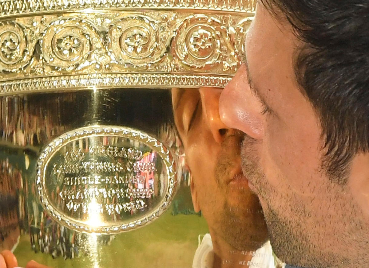Τελικός Wimbledon: Μύθος ο Djokovic, “λύγισε” τον Federer!