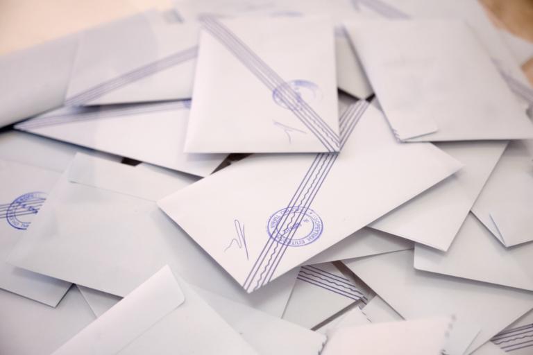 Exit Poll: Τι δείχνει το Ï€Ïώτο κÏμα