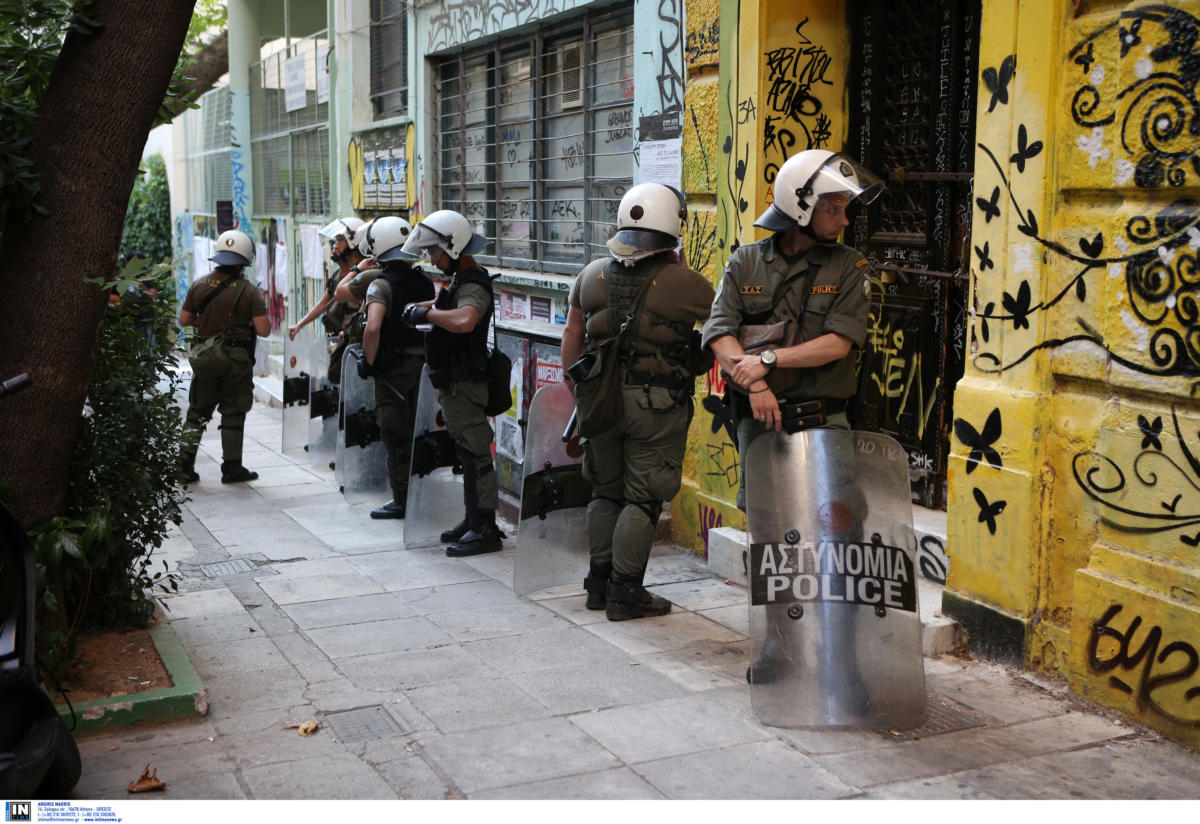 Εκλογές 2019: Έκλεψαν κάλπη στα Εξάρχεια!