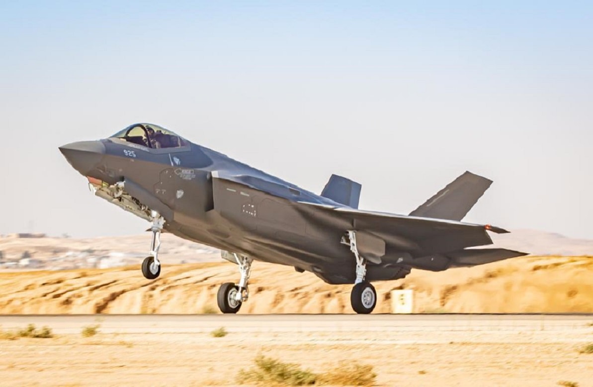 Ακόμα δύο ειδικά μοντέλα stealth μαχητικών αεροσκαφών F-35 απέκτησε το Ισραήλ! [pics]