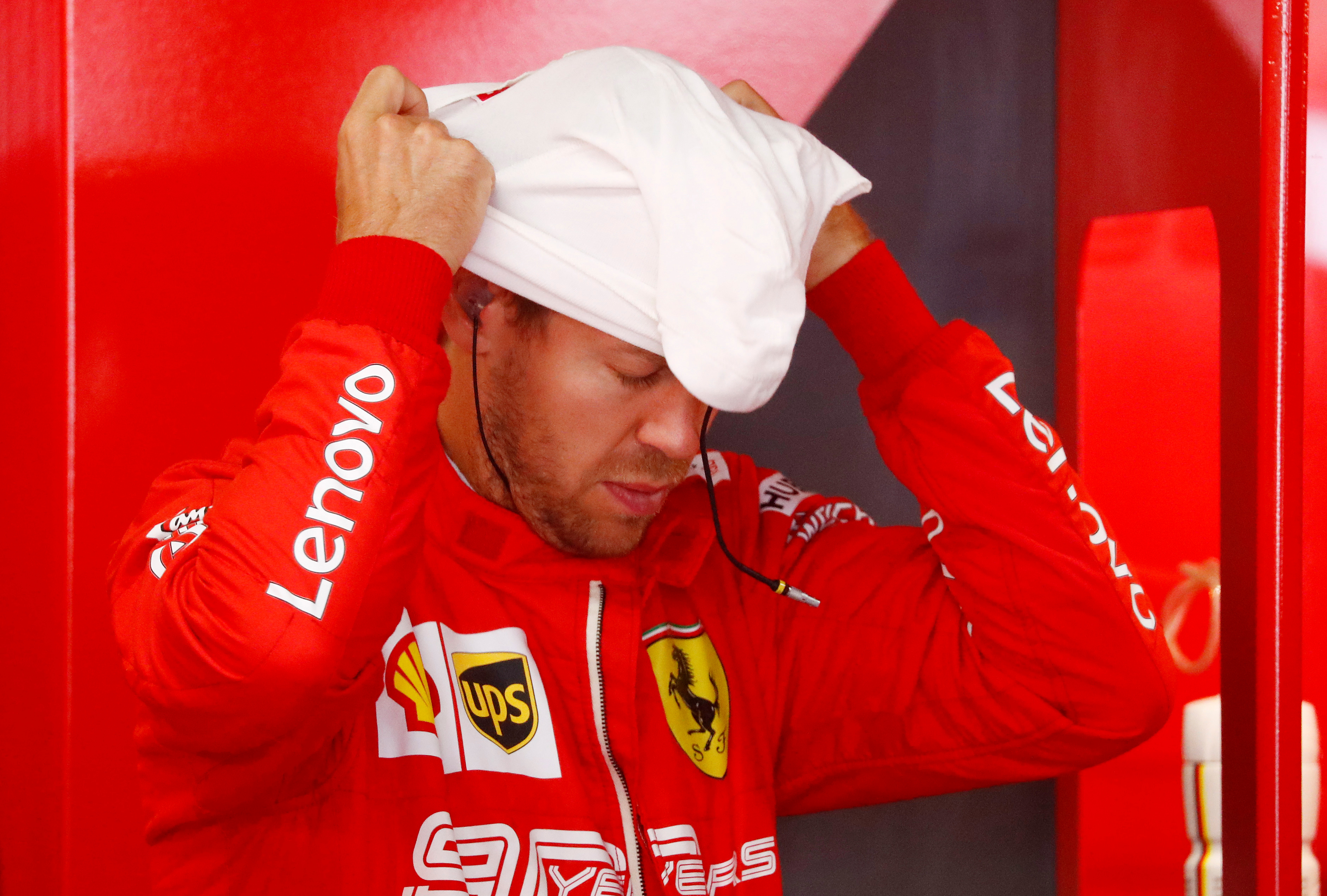 Formula 1: Ferrari για… κλάματα! Καταστροφή και πρωτιά για Χάμιλτον