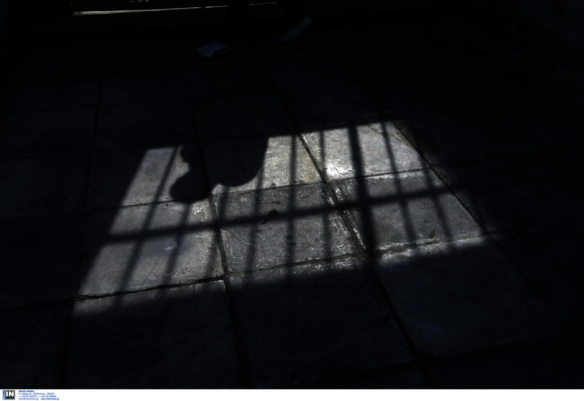 Τρίκαλα: Νεκρός κρατούμενος των φυλακών