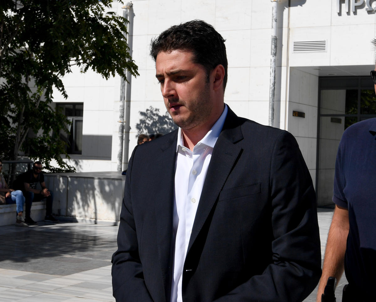 Πηγές ΝΔ: ο Φλώρος αποφυλακίστηκε με τον Ποινικό Κώδικα του ΣΥΡΙΖΑ
