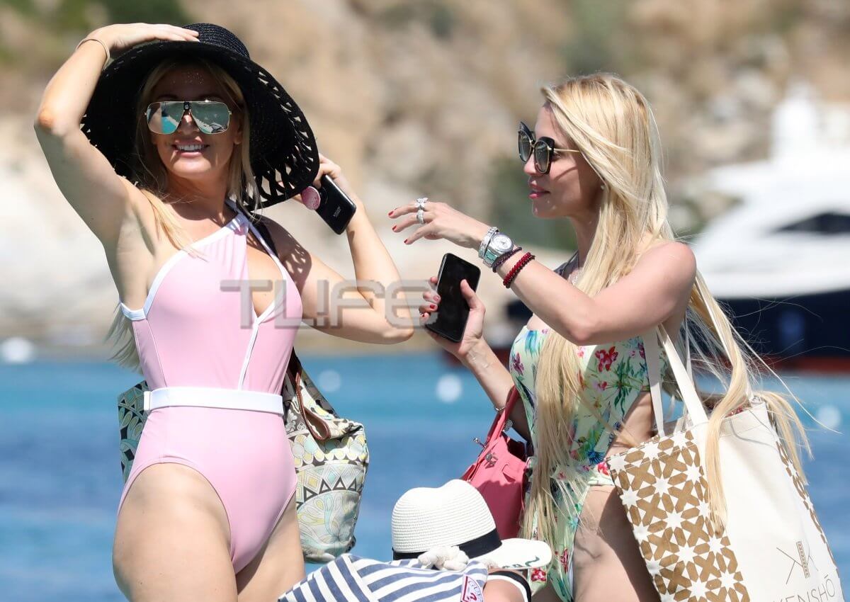 Σέξι Ισραηλινή παρουσιάστρια κάνει τις βουτιές της στη Μύκονο! [pics]