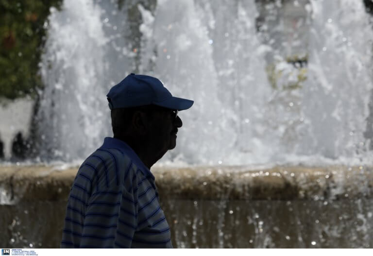 Ξεκίνησε η επέλαση του καύσωνα - Κλιματιζόμενες αίθουσες λειτουργούν στον δήμο Πειραιά