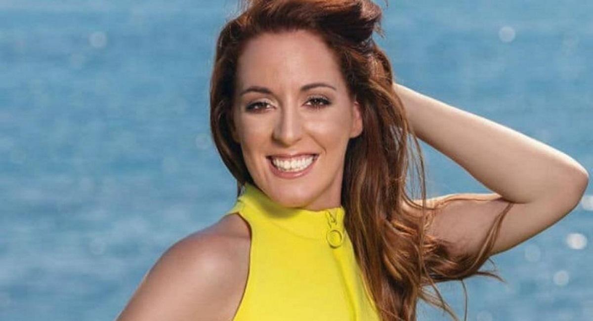 «Φωτιά και λάβρα» η Σπυριδούλα Καραμπουτάκη με το σέξι… κορμί της!
