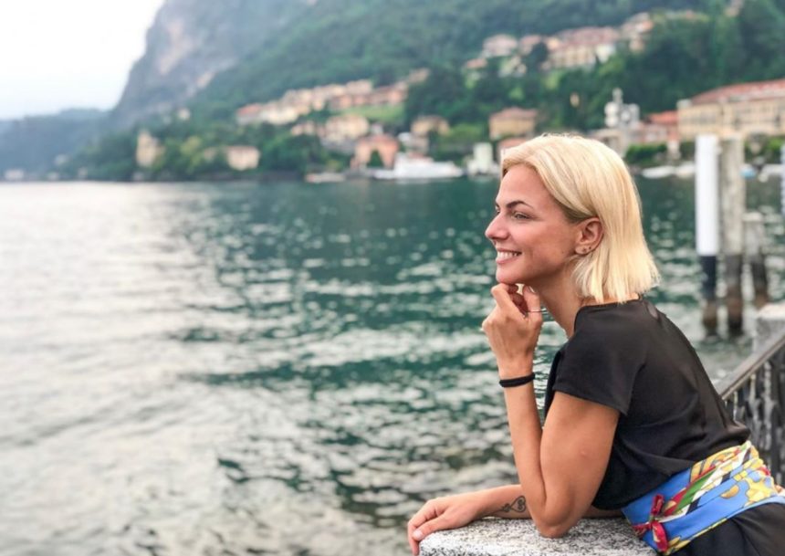 Τζώνυ Καλημέρης – Χριστίνα Κοντοβά: Road trip με τη μηχανή σε όλη την Ευρώπη!