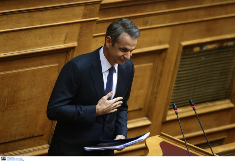 Μητσοτάκης: Με ποιο στίχο έκλεισε την ομιλία του στη Βουλή ο Πρωθυπουργός - video