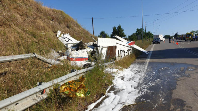 Εικόνες σοκ από την αναγκαστική προσγείωση μονοκινητήριου αεροπλάνου στα Γρεβενά!