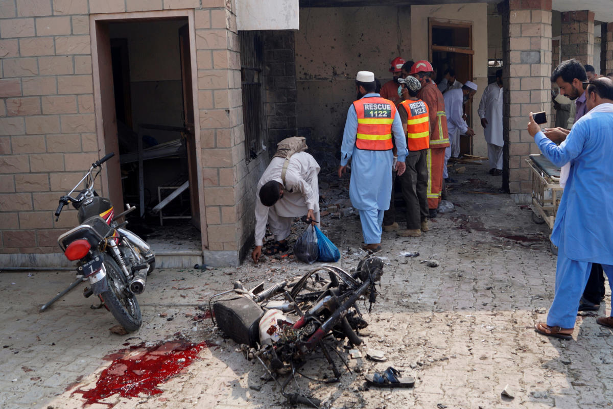 Πακιστάν: 8 νεκροί και 22 τραυματίες από διπλό τρομοκρατικό χτύπημα