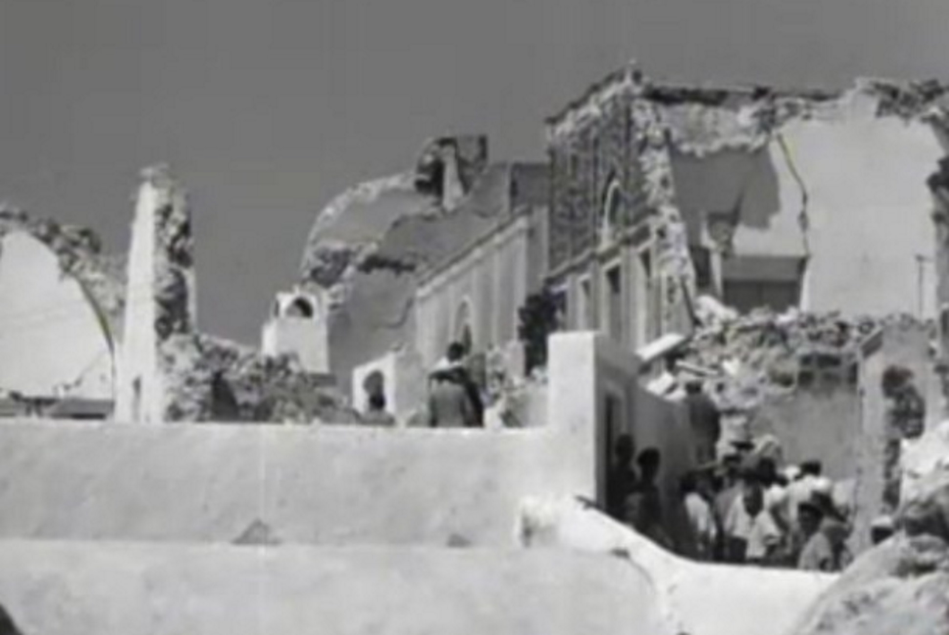 Κυκλάδες: Ο μεγαλύτερος σεισμός του 20ου αιώνα στην Ευρώπη – 7,5 Ρίχτερ σάρωσαν Αμοργό, Σαντορίνη και Κάρπαθο  