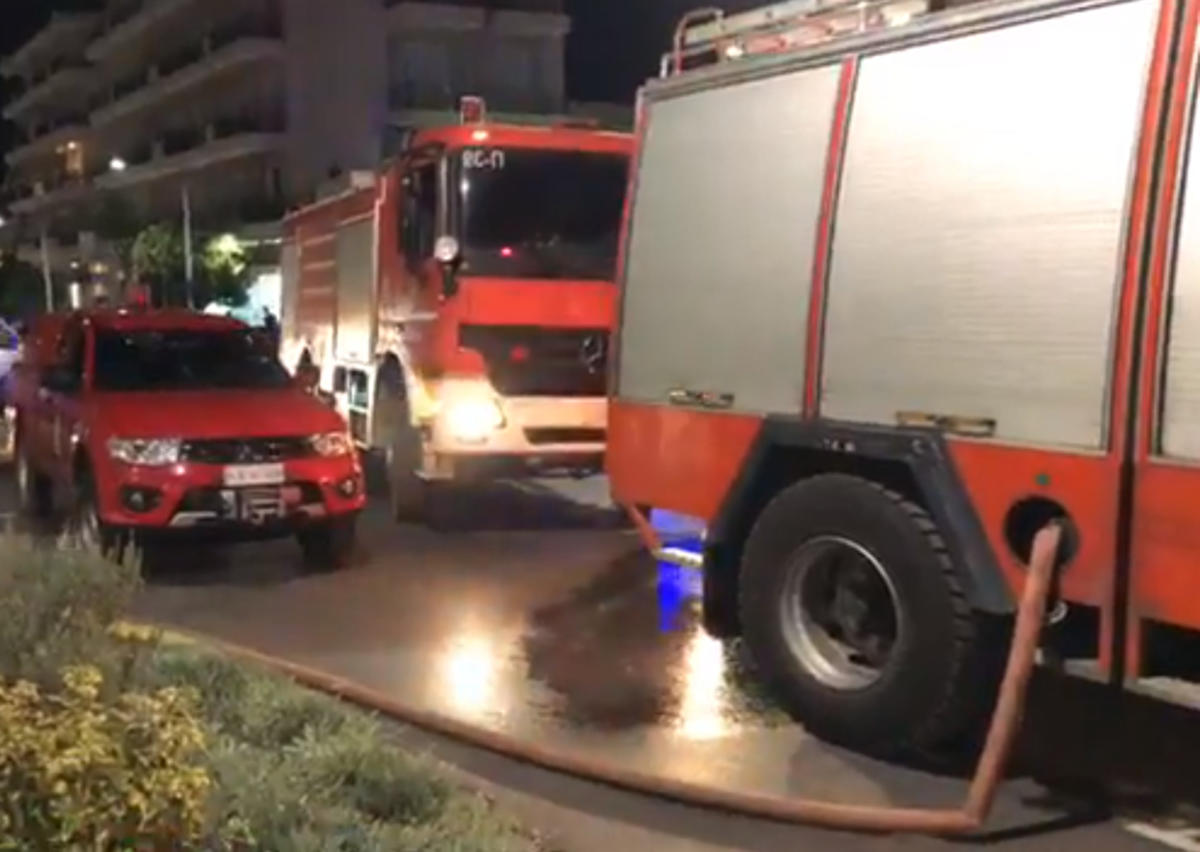 Σπάρτη: Φωτιά σε καφετέρια – video