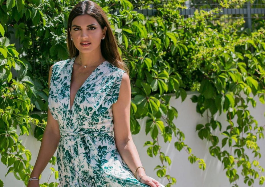 Η Σταματίνα Τσιμτσιλή έκανε ιππασία με τα παιδιά της στην Πάρο και ένιωσε περηφάνια με τις επιδόσεις τους!