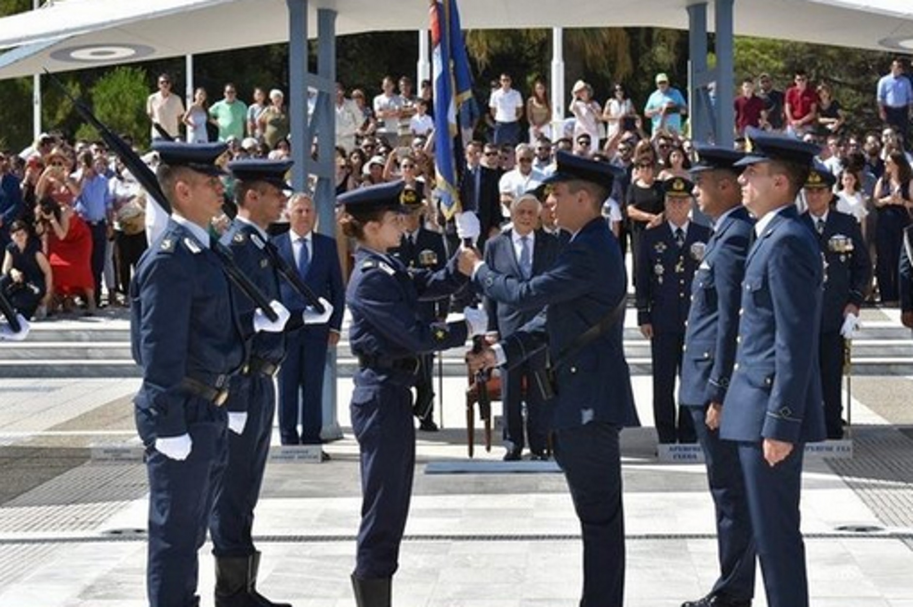 Σχολή Ικάρων: Για πρώτη φορά γυναίκα αρχηγός!