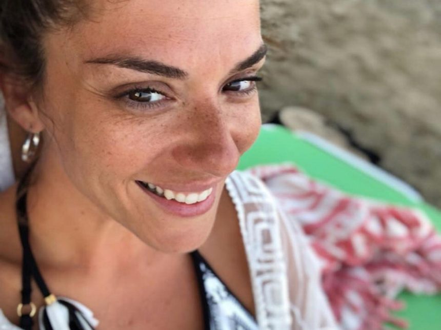 Η Βάσω Λασκαράκη επέστρεψε στην Ελλάδα! Δείτε το λουκούλλειο γεύμα που απόλαυσε