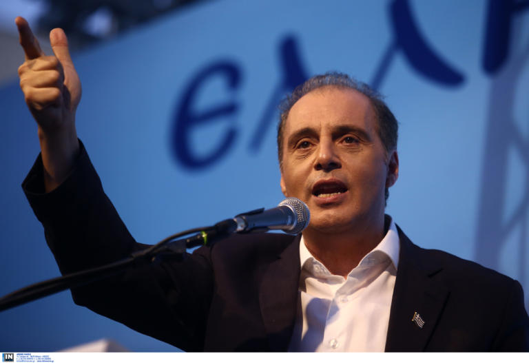 Îλληνική ÎÏÏη: ΣÏα κÏαÏηÏήÏια ο ÎανάÏÎ·Ï ÎαÏÎ¯ÎºÎ±Ï Î¼ÎµÏά αÏÏ Î¼Î®Î½Ï
Ïη ÏοÏ
ÎÏ
ÏιάκοÏ
ÎελÏÏοÏ
λοÏ
â «ΣκοÏÏμÏÏ» μεÏά ÏÎ¹Ï ÎµÎºÎ»Î¿Î³ÎÏ!