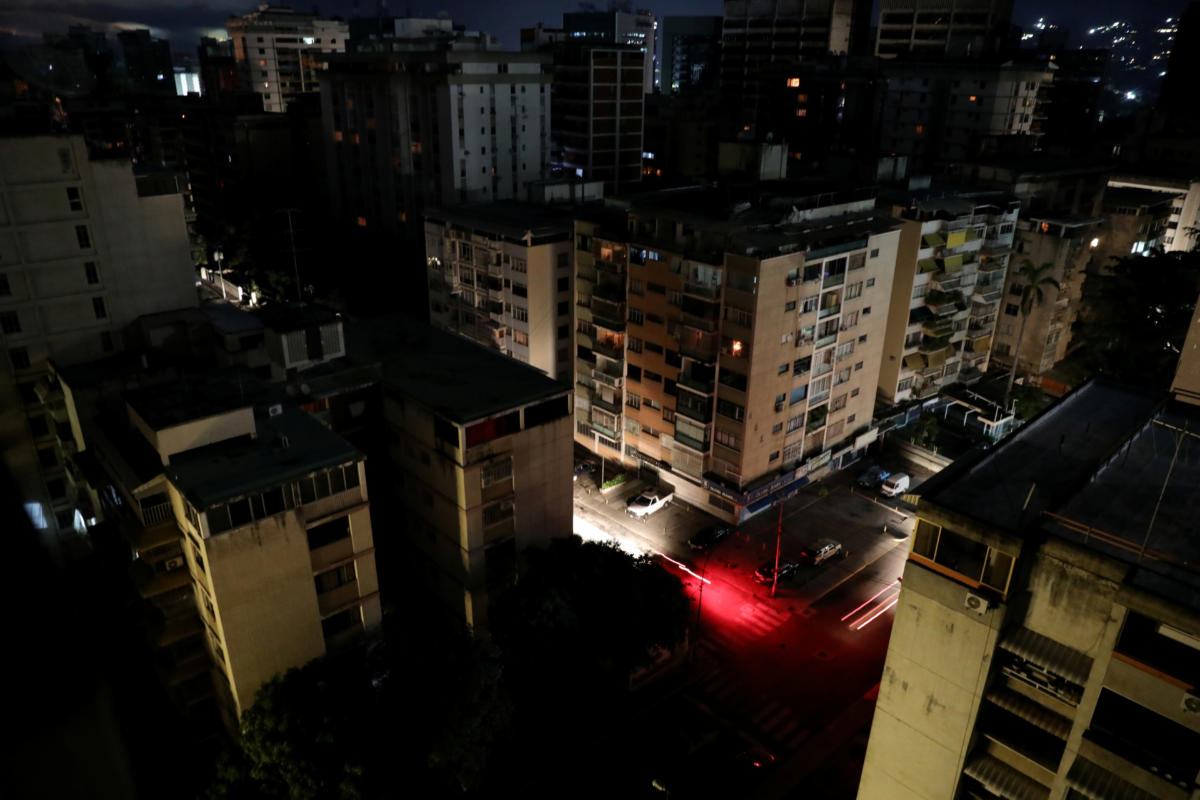 Μπλάκ άουτ ξανά στη Βενεζουέλα – Μαδούρο: Δεχτήκαμε ηλεκτρομαγνητική επίθεση – video