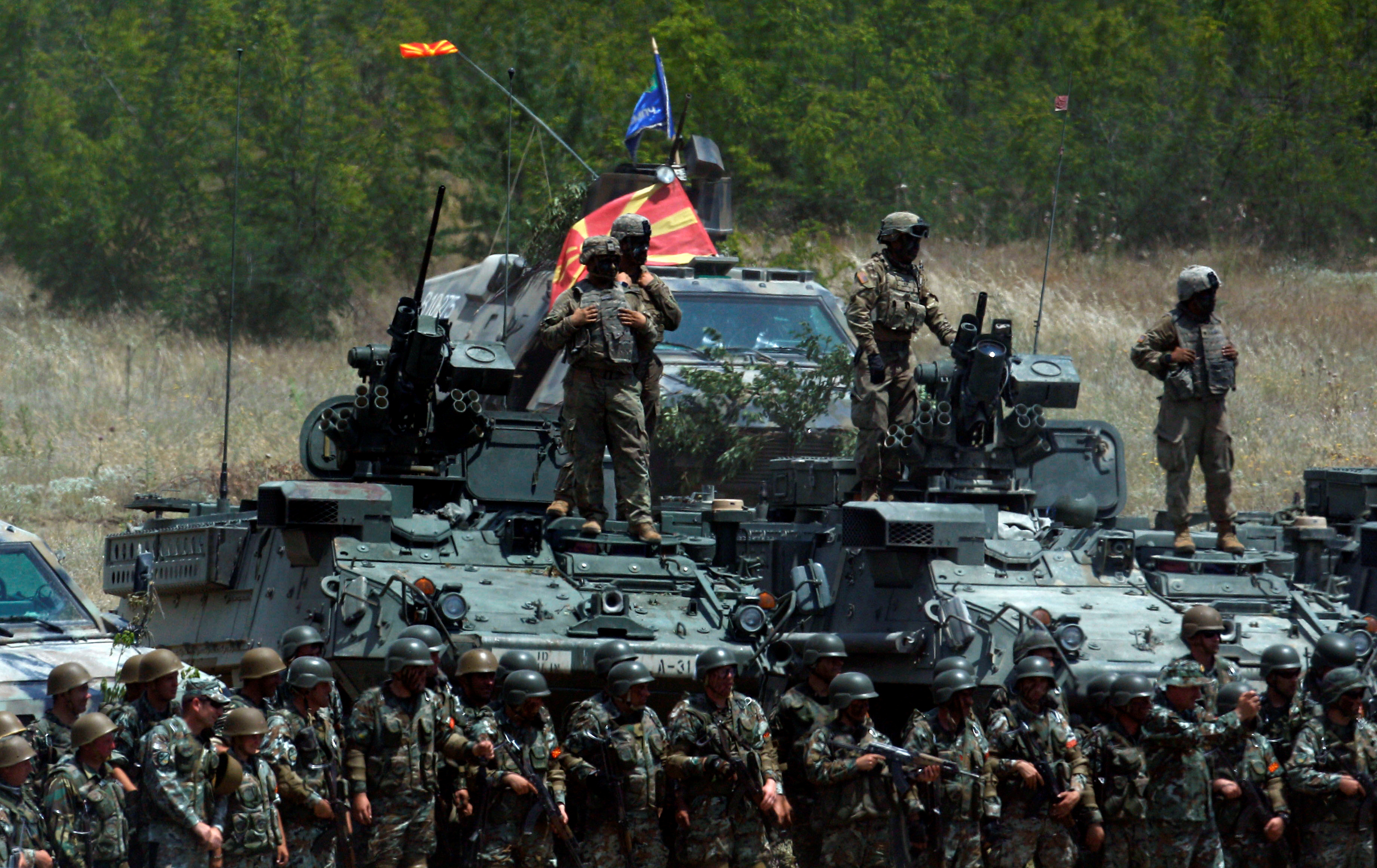 Βόρεια Μακεδονία: Αλλάζει ονομασία ο στρατός κατ’ εφαρμογή της Συμφωνίας των Πρεσπών