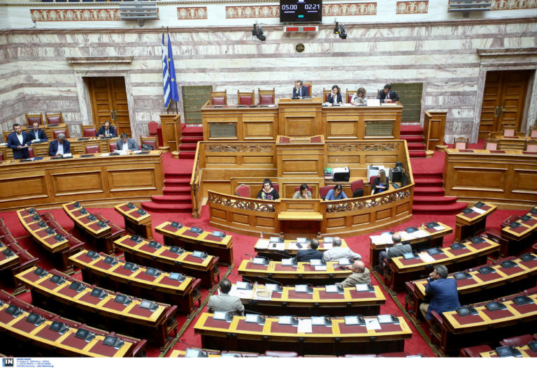 Νέα κυβέρνηση: Ποιος είναι ο πρόεδρος της Βουλής που προτείνει ο Κυριάκος Μητσοτάκης