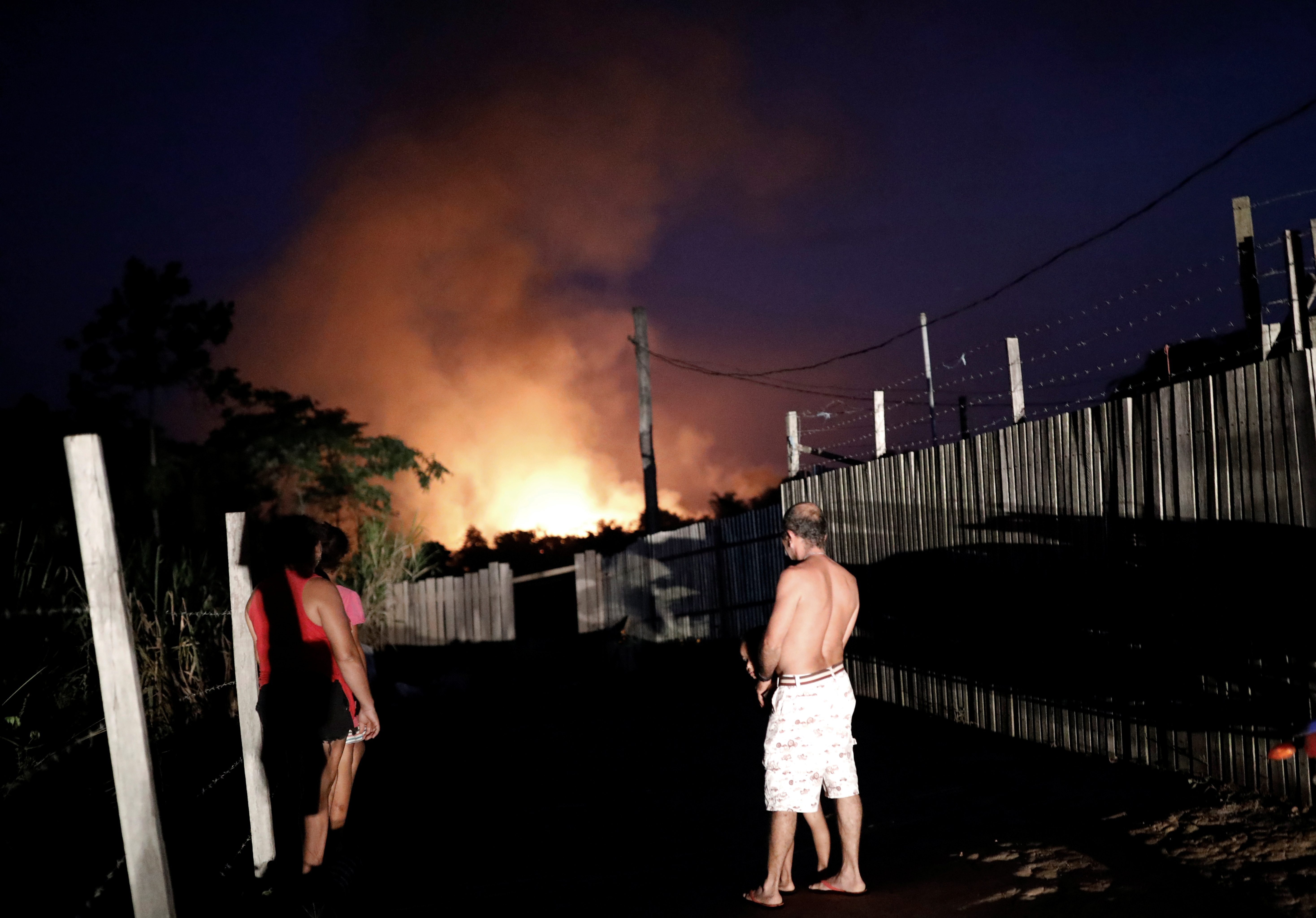 Επιτέλους! Η Βραζιλία δέχεται διεθνή βοήθεια για τις καταστροφικές πυρκαγιές!