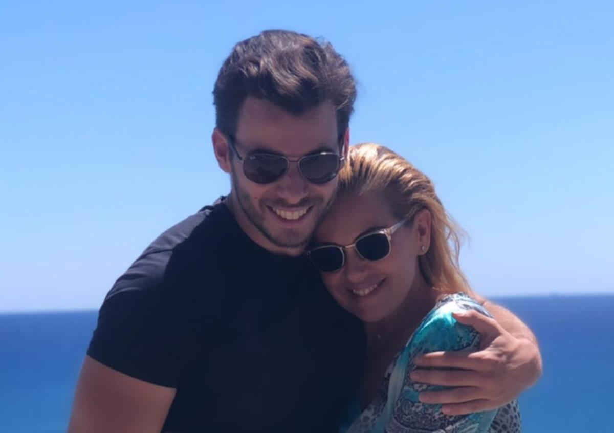 Η Ευγενία Μανωλίδου κάνει οικογενειακές διακοπές με τον Άδωνι Γεωργιάδη και τα 4 παιδιά της!