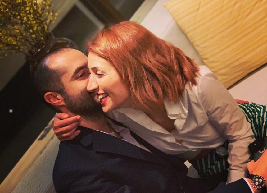 Μαρία Ηλιάκη: Η τρυφερή selfie με τον Στέλιο Μανουσάκη από τις καλοκαιρινές διακοπές τους!