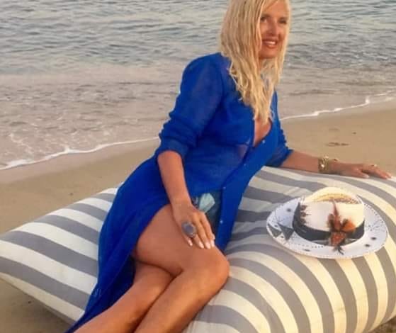 Μαρίνα Πατούλη: Στην παραλία πιο γοητευτική από ποτέ! [pics]