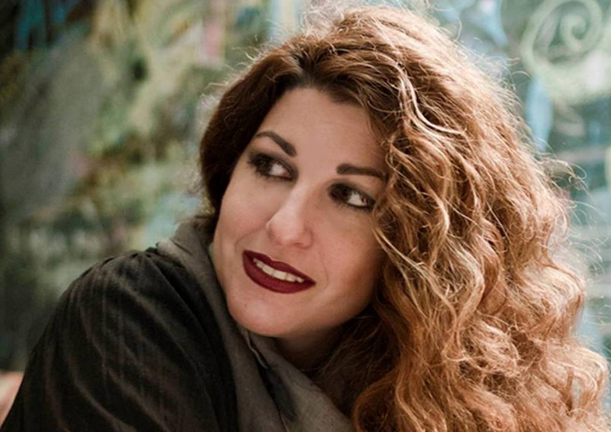 Ναταλία Ρασούλη: Τα “χώνει” στον Αντώνη Ρέμο για την εμφάνισή του στη Λυρική Σκηνή!