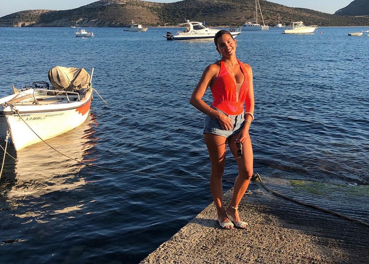 Σταματίνα Τσιμτσιλή: Λέει “όχι” στο ρετούς και μας δείχνει το σώμα της όπως ακριβώς είναι!