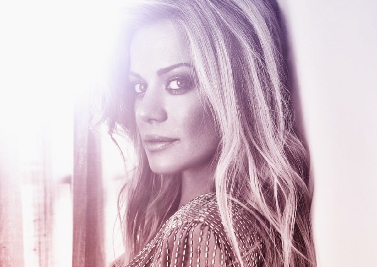 Μίνι απόδραση για την Ζέτα Μακρυπούλια στην Κέρκυρα! [pics]