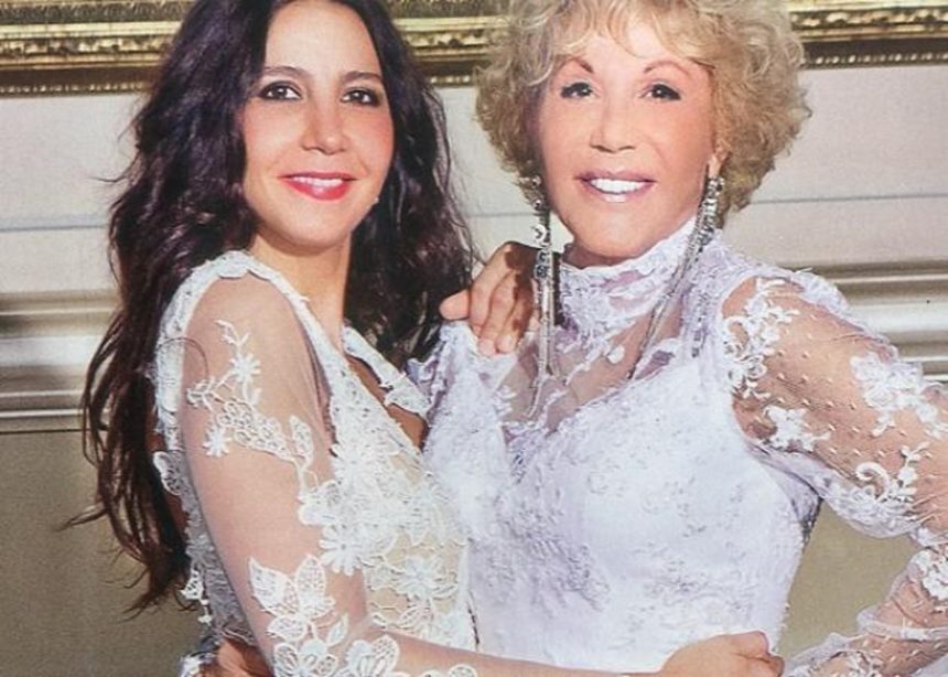 Μαρία Ελένη Λυκουρέζου: Οι συγκινητικές αναρτήσεις για τη Ζωή Λάσκαρη ακριβώς δύο χρόνια μετά το θάνατό της