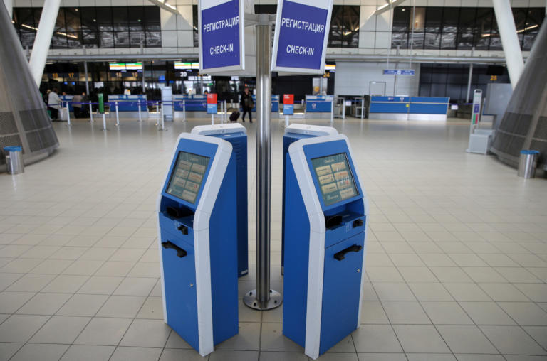 Βουλγαρία: Ενισχύθηκαν τα μέτρα ασφαλείας στα αεροδρόμια μετά από απειλητικά μηνύματα