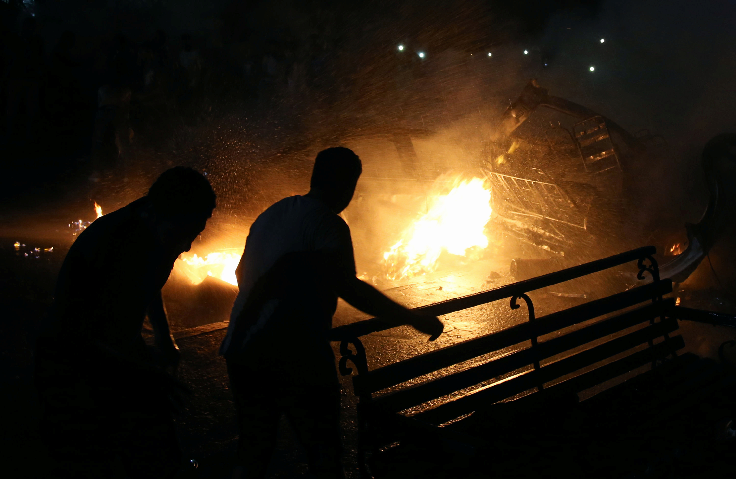 Ανείπωτη τραγωδία στη Λιβερία: 27 παιδιά κάηκαν ζωντανά σε σχολείο