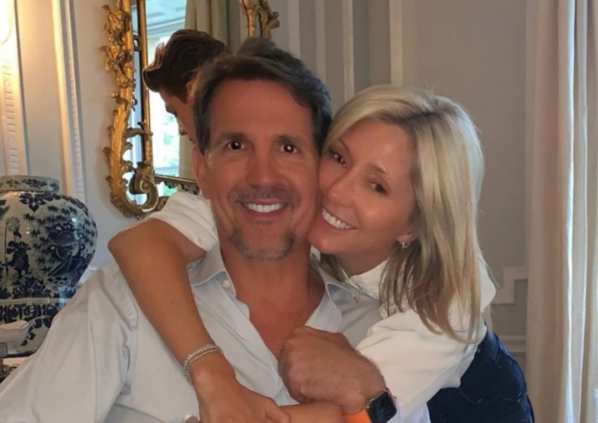 Σκαφάτες διακοπές για τον Παύλο και την Marie Chantal στα νησιά του Αιγαίου!