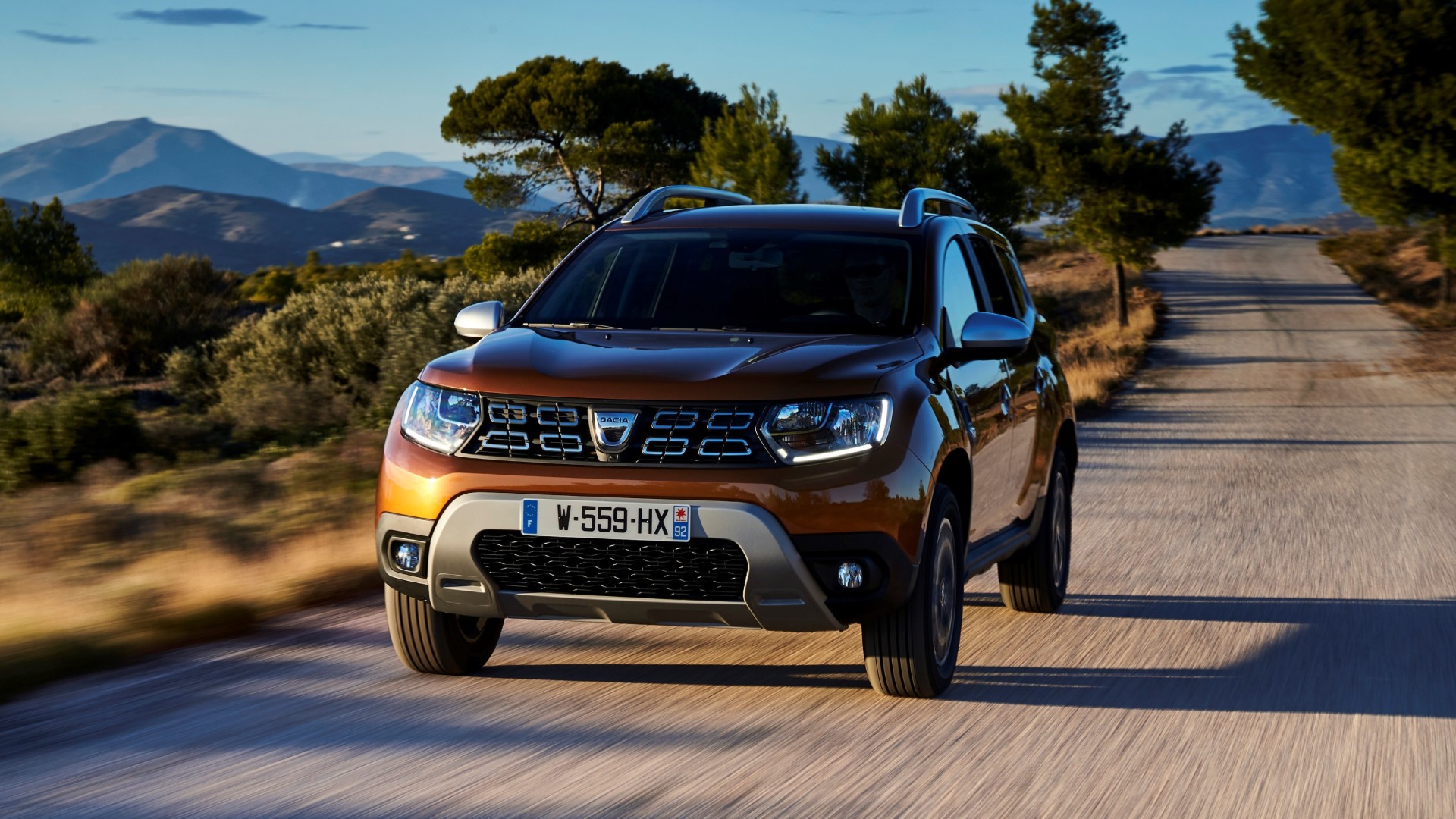 Διαθέσιμο και με 1.000άρη κινητήρα το Dacia Duster