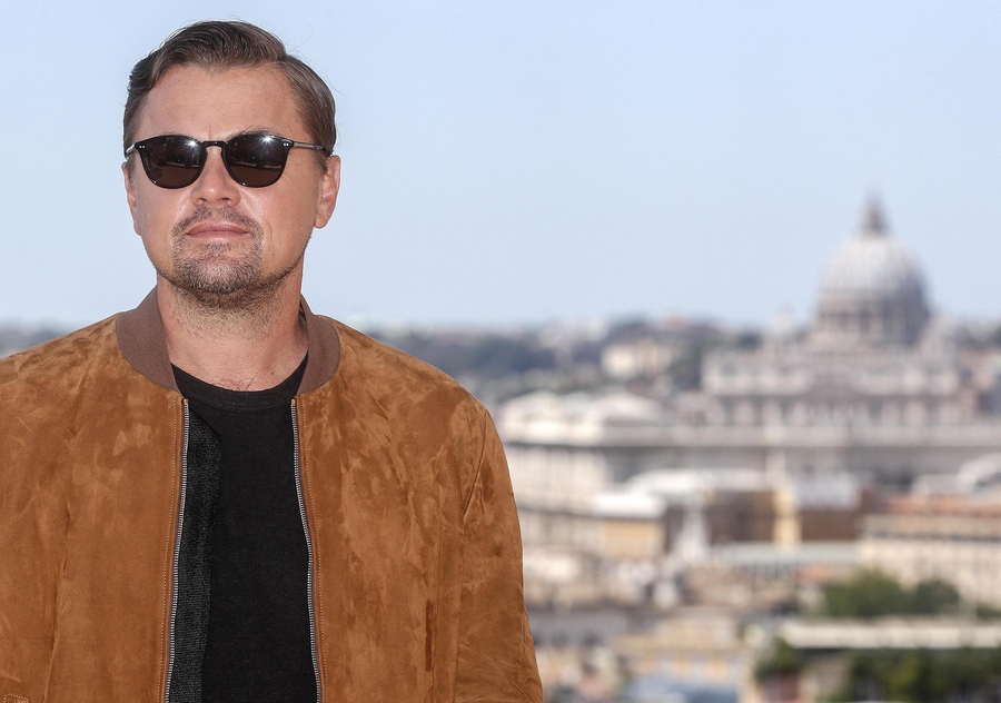 Απάντηση στον DiCaprio δίνει ο δήμαρχος Άνδρου για τα σκουπίδια στο βυθό