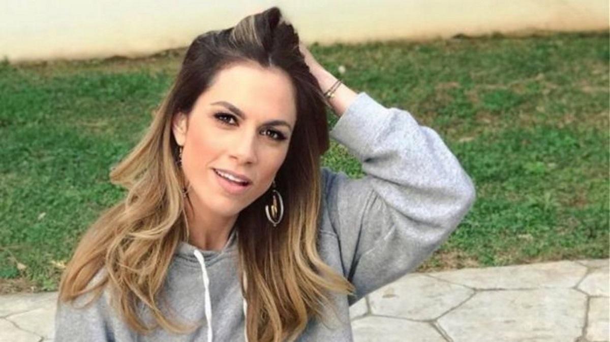 «Φωτιά και λάβρα» η Ντορέττα Παπαδημητρίου με το hot… κορμί της!