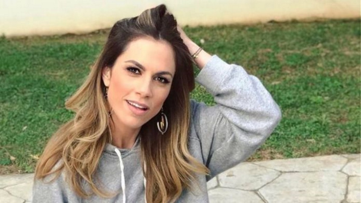 «Φωτιά και λάβρα» η Ντορέττα Παπαδημητρίου με το hot… κορμί της!