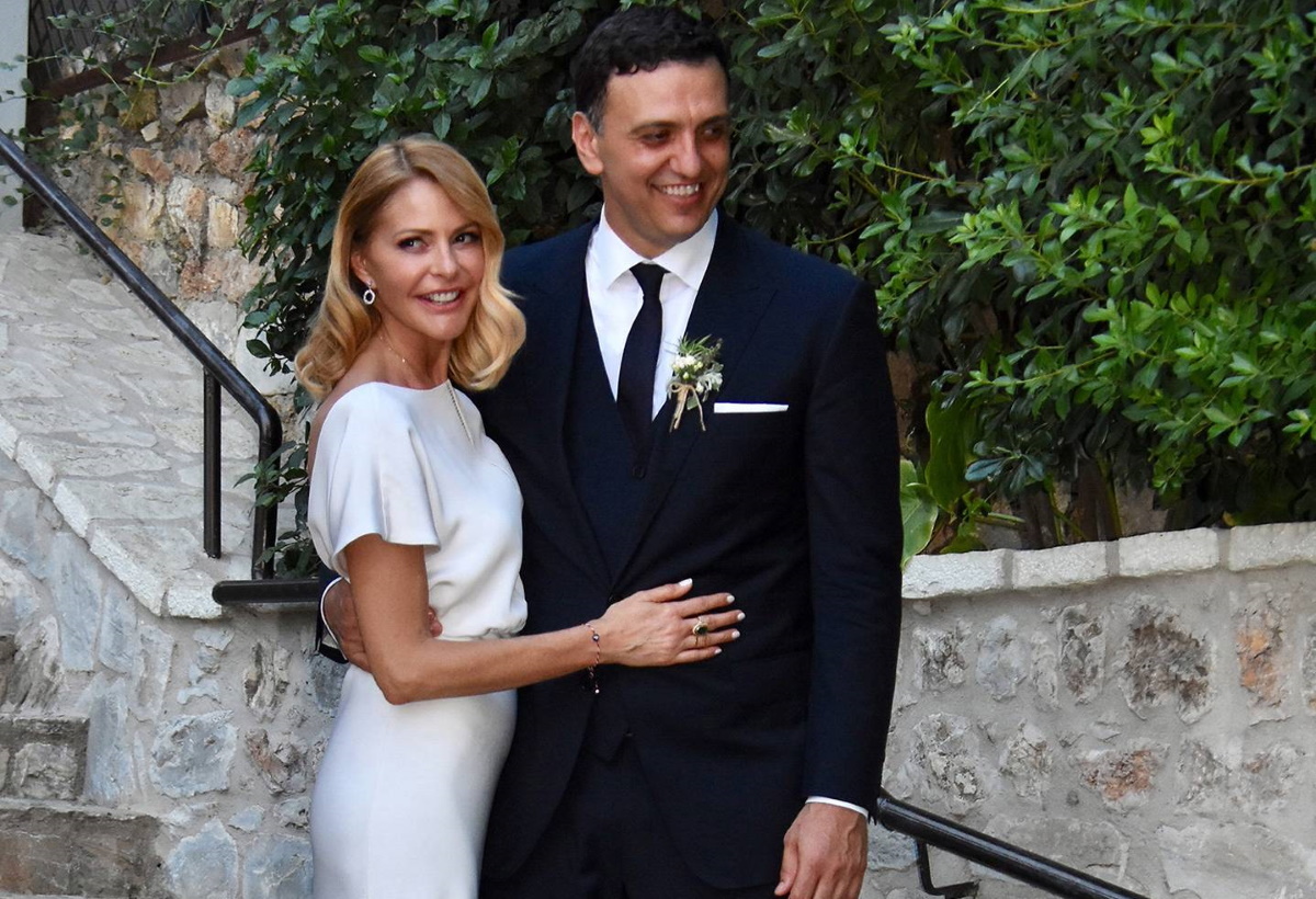 Είναι έγκυος η Τζένη Μπαλατσινού;