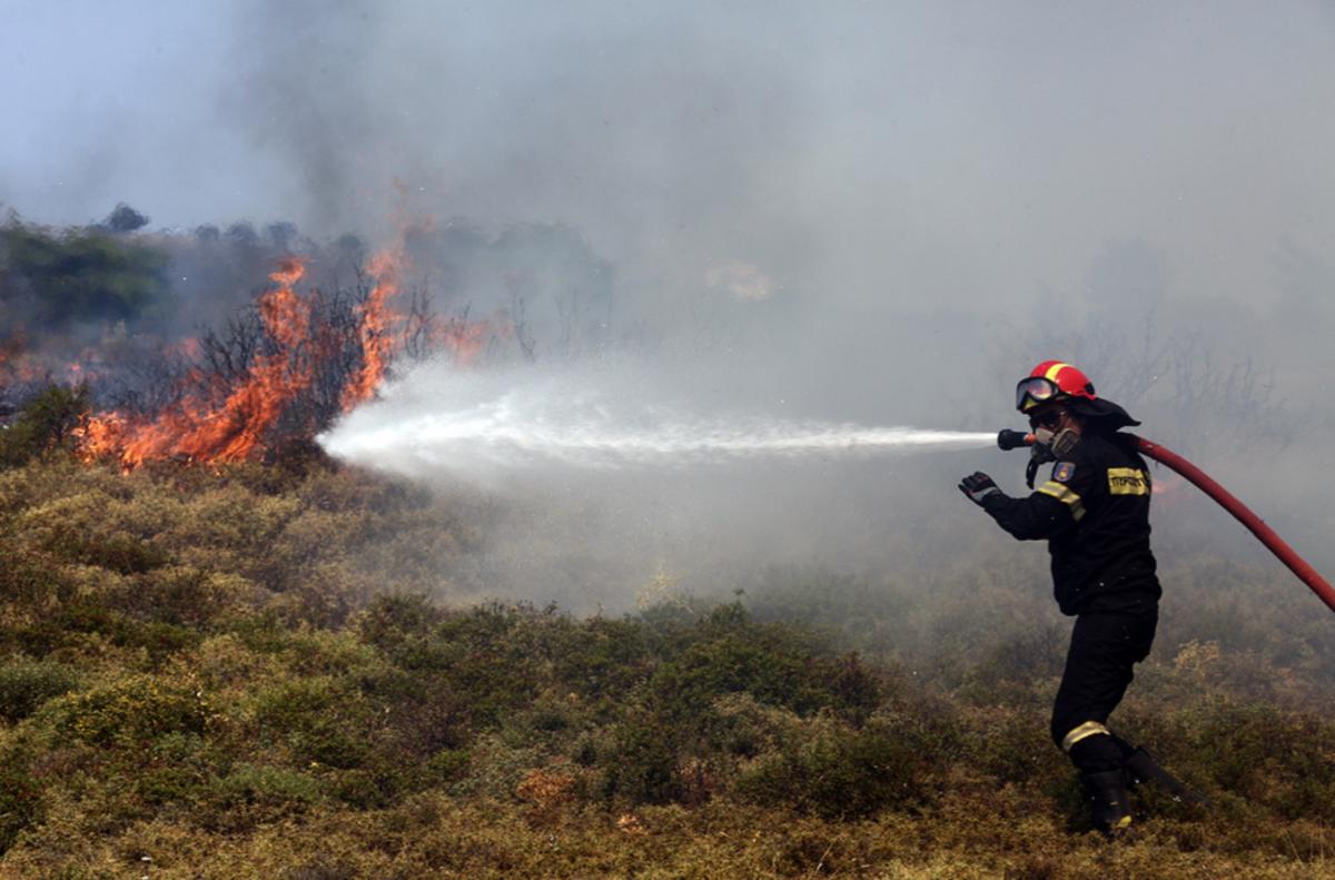 Κυριακή η πιο επικίνδυνη ημέρα για ολόκληρη τη χώρα! Ποιες περιοχές έχουν τεθεί σε κατάσταση συναγερμού για πυρκαγιά!