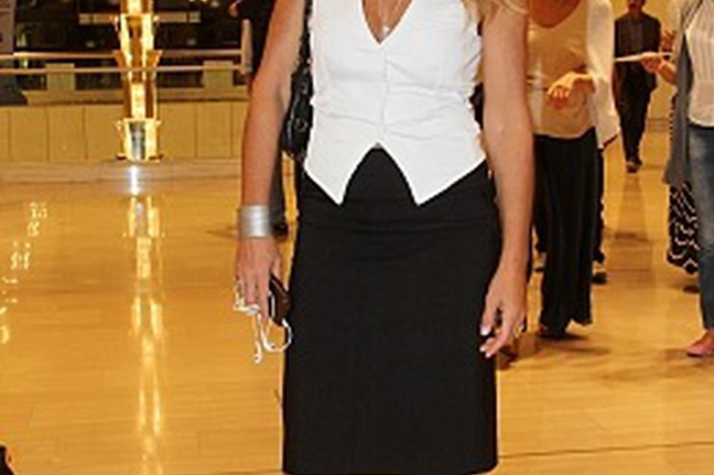 Παντρεύτηκε πασίγνωστη Ελληνίδα και δεν κάλεσε ούτε τους γονείς της!