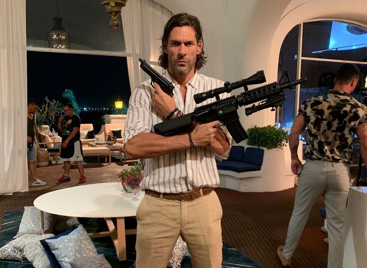 «Πολύ σκληρός για να πεθάνει» ο Γιάννης Σπαλιάρας στα γυρίσματα στο Μεξικό!