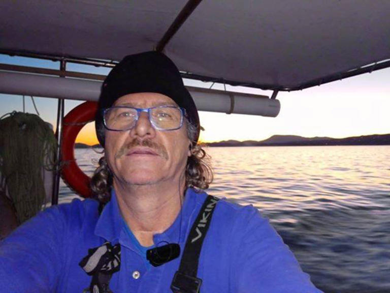 Δημοσία δαπάνη η κηδεία του ήρωα ψαρά που έσωσε 70 ανθρώπους στο Μάτι – Μητσοτάκης: Δείγμα ευγνωμοσύνης για όσα έκανε
