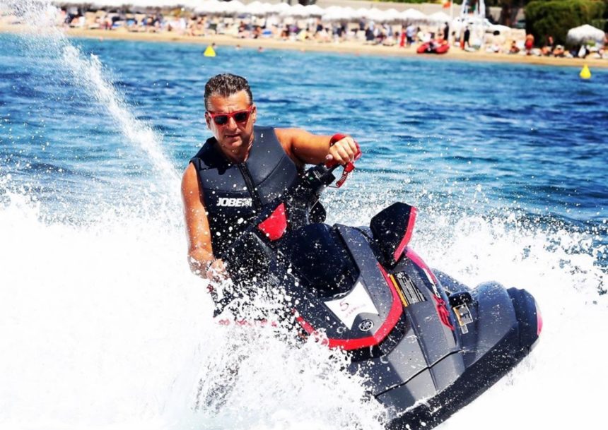 Δείτε με ποιους παλιούς τηλεοπτικούς φίλους του κάνει διακοπές ο Γιώργος Λιάγκας; [pic]