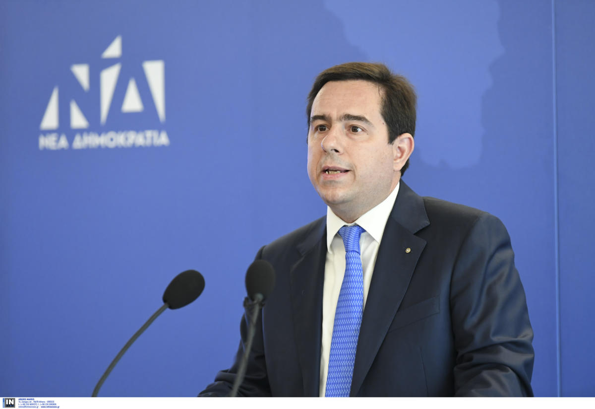 Ιδρύθηκε υπουργείο Μετανάστευσης! Υπουργός ο Νότης Μηταράκης